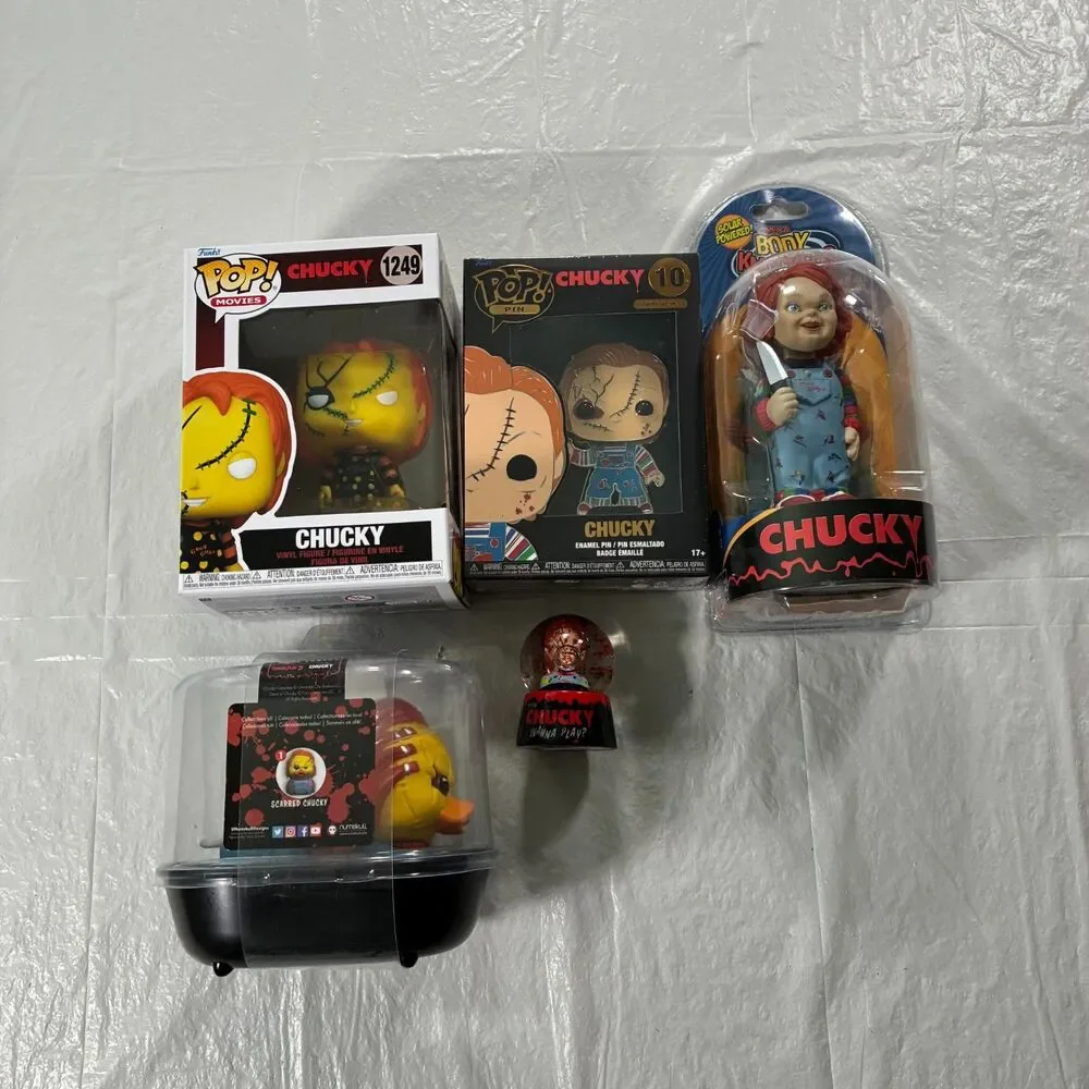 Chucky Collectibles Lot of 6 Items - Funko Pop! , TUBBZ , Body Knockers, Globe